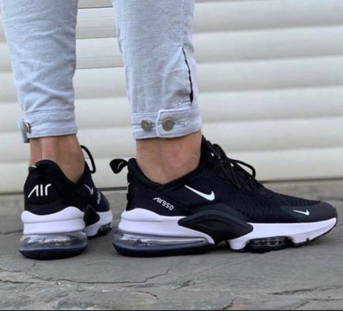 nike airmax zoom 950