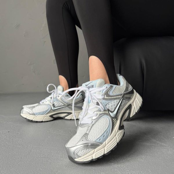 نایک وی 5 فایو رانر زنانه Nike V5 RNR Shoes